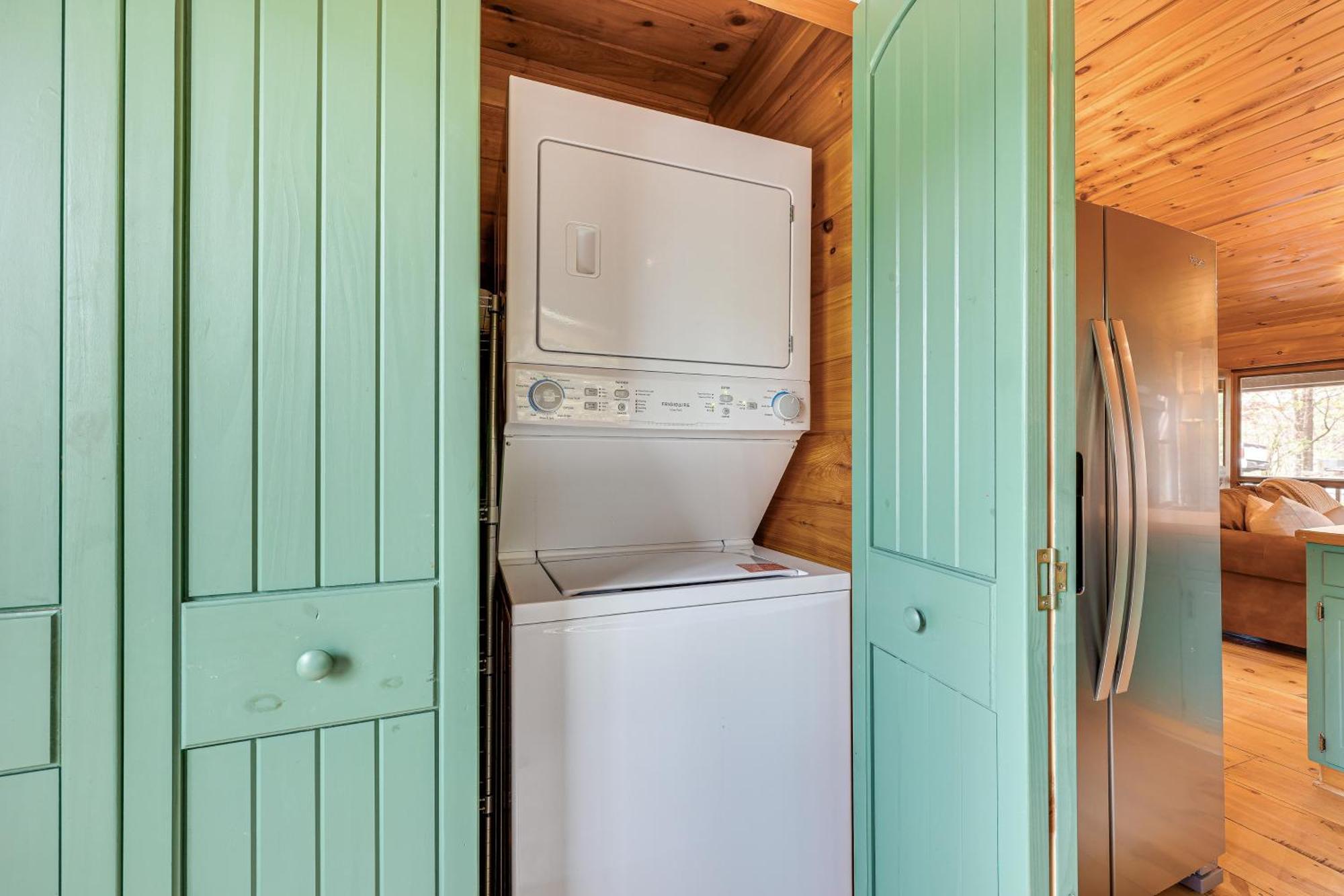 Cozy Cabin In Private Location With Hot Tub And Grill! Blue Ridge Exteriör bild