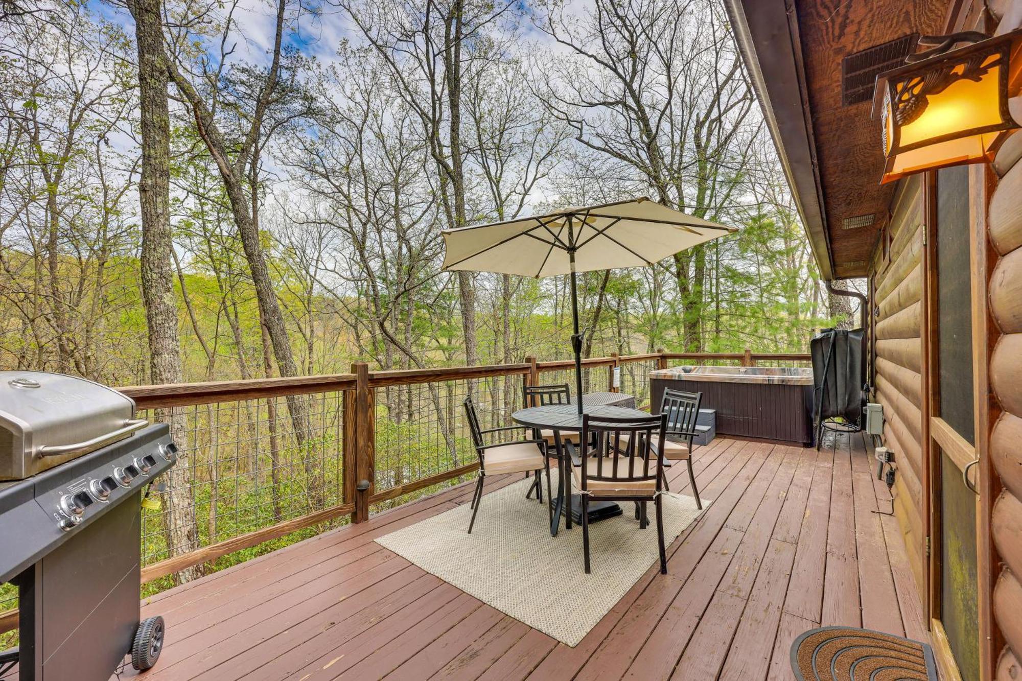 Cozy Cabin In Private Location With Hot Tub And Grill! Blue Ridge Exteriör bild